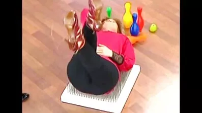 Tip je spasio sex filmovi besplatno svoju voljenu od starog perverznjaka i istodobno izvukao svoj veliki kurac.