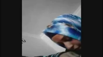 Kendra uzgaja svoju djevojku zbog seksa. poro filmovi