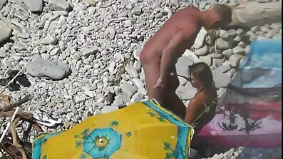 Tip je jebeno besplatni pornjici Plavuša.