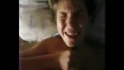 Slava, bez skidanja cipela, jebanje u parku. sex filmovi xxx