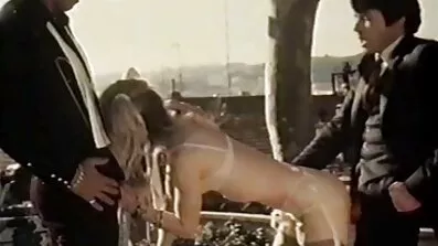 Alberto Blanco uzima dvije žene. besplatna pornjava