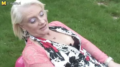 Radije bih sisao kurac nego masturbirao besplatna jebacina na pornografiju.