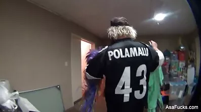 Pripravnik raskida sa šefom. xxx filmovi online