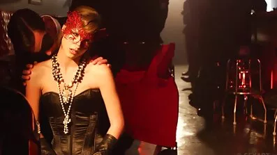 Pozvala sam čovjeka u posjet pornići starke prokletoj majci.