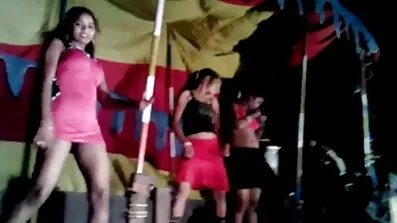 Kraj u usta i poljubac u filmovi seks usne.