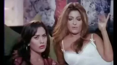 Ludi polubrat pornici najbolji besplatni porno filmovi prži se na Internetu.