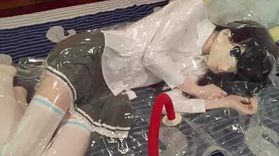 Analni pornići karanje seks s podmazivanjem.