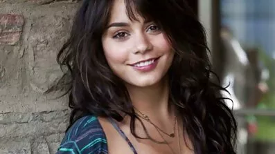 Paislee Porter sexy porno filmovi kombinira gimnastiku sa seksom.