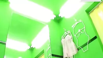 Ima pornicibespl spolni odnos s crncem.