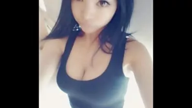 Stražar udara naj porno film zatvorenika po guzi.