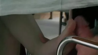 Liječnik liječi djevojku lezbijskim seksom. besplatno gledanje porno klipova