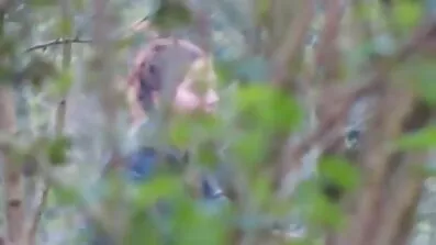 Adalta zvijezda polira kurac na kameru. poro filmovi