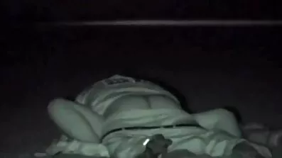 London River želi imati seks na erocki filmovi kauču.