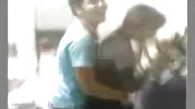 Kenzie Ann je pornići novi šokantno ponovno skočiti na kurac.