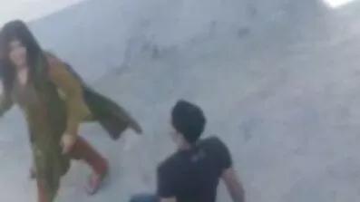 Razmnožava se za najbolji besplatni pornići zaštićeni seks.