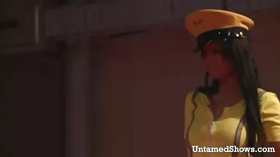 Lezbijke provode porno filmovi xxxl vrijeme s dildo.