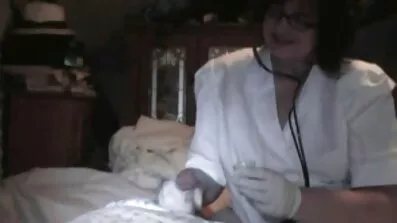 Starac Jebi Djevojku bez jebacina novo kondoma.