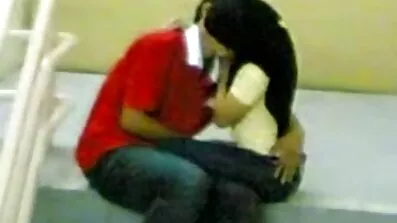 Djevojka fucks španjolski seljački pornići kriminalac.