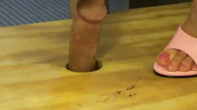 Kurve jebanje u dupe i uživa potno filmovi u spermi s dva na Novu godinu.