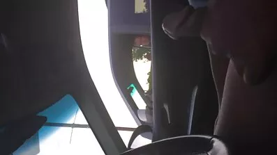 Paislie Porter maca jebeno besplatno porno filmovi usred kuhinje.